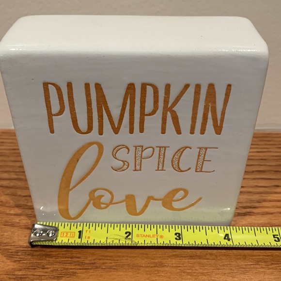 Pumpkin spice love ceramic sign - Picture 4 of 4